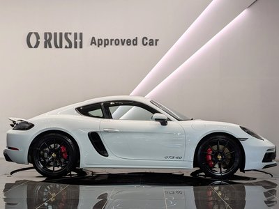 2023 Porsche 718 照片 2