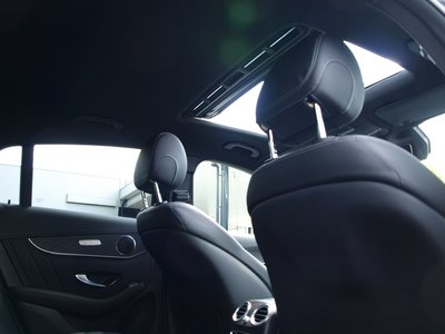 صورة مصغرة 34 لـ 2022 Mercedes-BENZ GLC