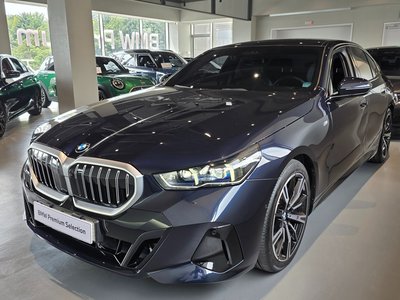 2023 BMW 5 SERIES — фото 1