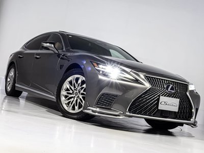 صورة 6 لـ 2021 Lexus LS