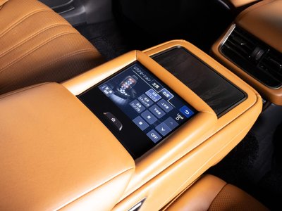 صورة 7 لـ 2021 Lexus LS