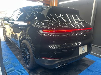 PORSCHE CAYENNE - 4