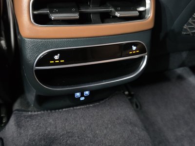 2022 Genesis GV70 thumbnail 32