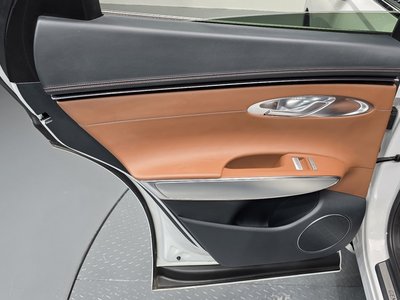 2022 Genesis GV70 thumbnail 15