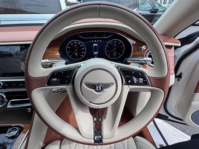 BENTLEY FLYING SPUR - 2