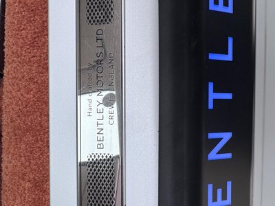 BENTLEY FLYING SPUR - 8