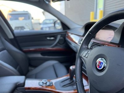 BMW ALPINA B3 TOURING - 4