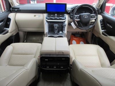 2023 Toyota LAND CRUISER 300 — миниатюра 47