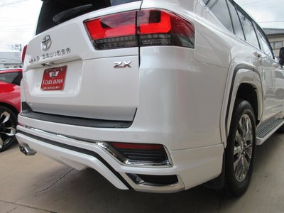 2023 Toyota LAND CRUISER 300 — миниатюра 17