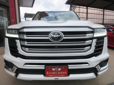 TOYOTA LAND CRUISER 300 - 6