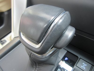 2023 Toyota LAND CRUISER 300 — миниатюра 51