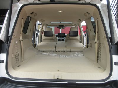 2023 Toyota LAND CRUISER 300 — миниатюра 77