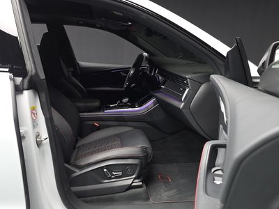2025 AUDI RS Q8 缩略图 11
