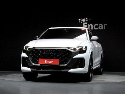 صورة 2 لـ 2025 AUDI RS Q8