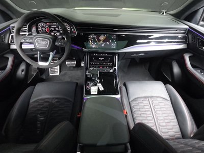 صورة 5 لـ 2025 AUDI RS Q8