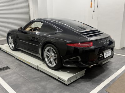 PORSCHE 911 - 8