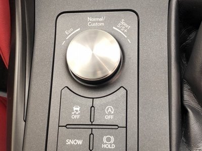صورة مصغرة 16 لـ 2021 Lexus IS