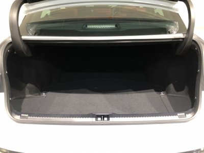 صورة مصغرة 29 لـ 2021 Lexus IS