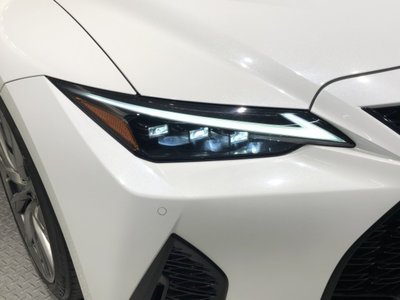 صورة مصغرة 37 لـ 2021 Lexus IS