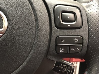 صورة مصغرة 22 لـ 2021 Lexus IS