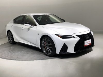 صورة مصغرة 35 لـ 2021 Lexus IS