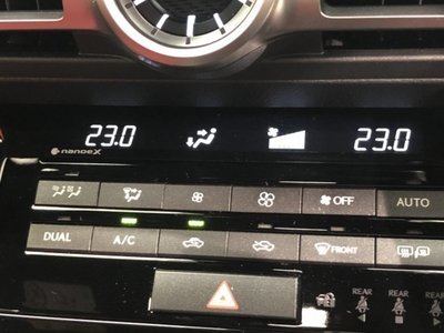 صورة مصغرة 13 لـ 2021 Lexus IS