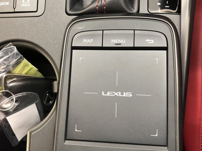 صورة مصغرة 17 لـ 2021 Lexus IS