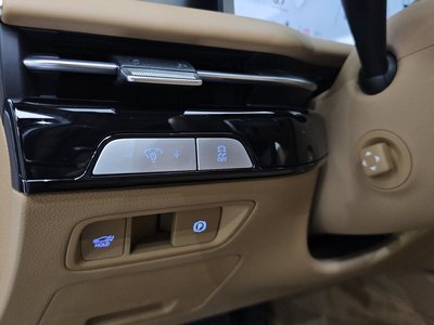 2025 Genesis G80 (RG3) thumbnail 24