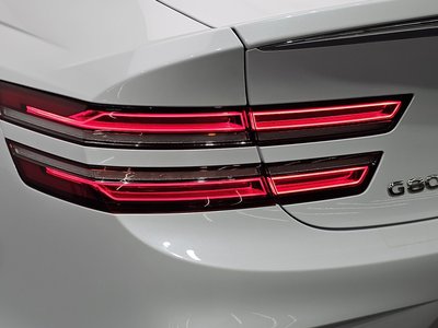 2025 Genesis G80 (RG3) — фото 10