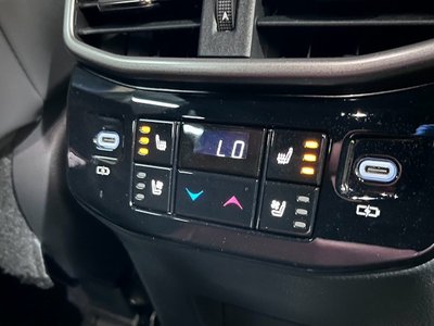 صورة مصغرة 50 لـ 2023 Lexus RX