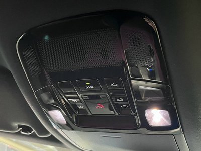 صورة مصغرة 47 لـ 2023 Lexus RX