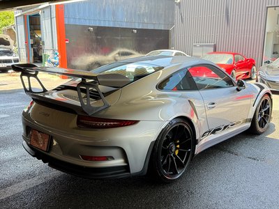 PORSCHE 911 - 9