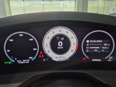 PORSCHE PANAMERA - 8
