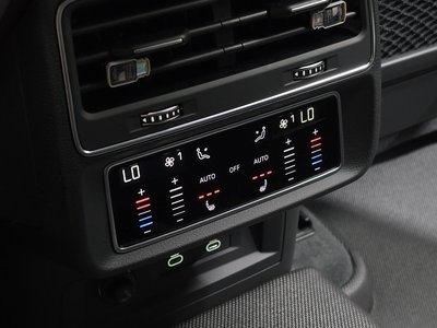 2026 AUDI Q8 — миниатюра 27