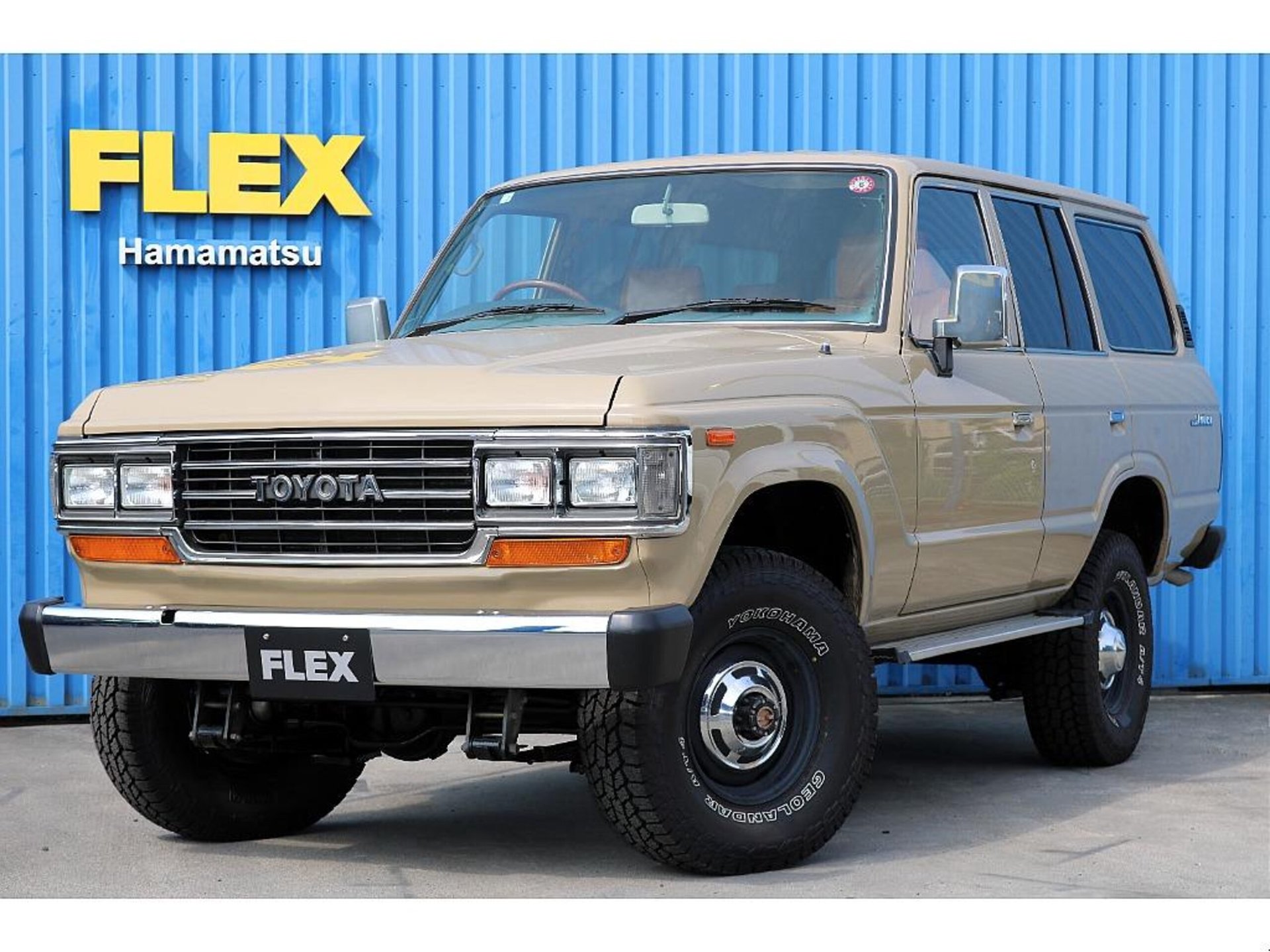 TOYOTA LAND CRUISER 60 - View 1