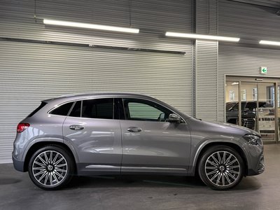 MERCEDES-BENZ GLA - 6