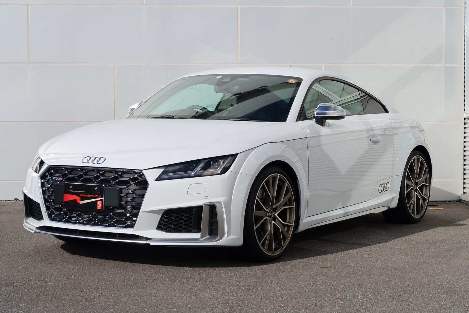 AUDI TTS COUPE - View 1