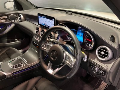 MERCEDES-BENZ GLC - 10