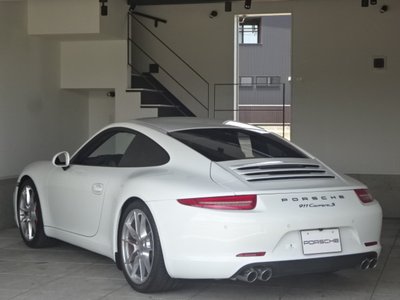 PORSCHE 911 - 10