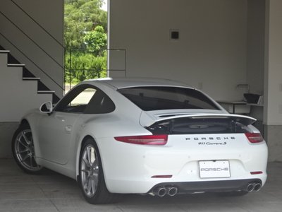 PORSCHE 911 - 8