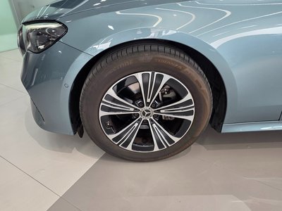 MERCEDES-BENZ E-CLASS - 6