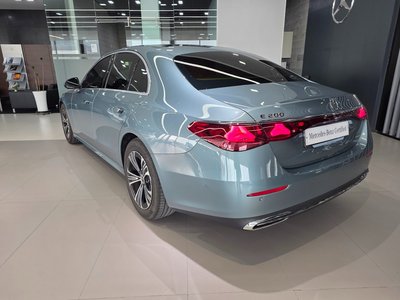 MERCEDES-BENZ E-CLASS - 5