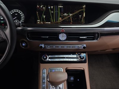 صورة مصغرة 31 لـ 2021 Genesis G90