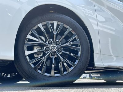 TOYOTA VELLFIRE - 9