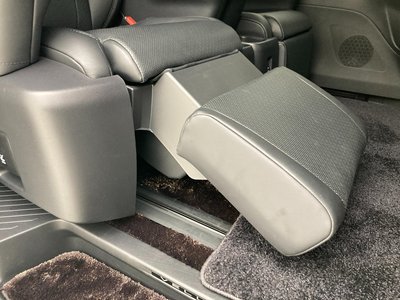 صورة مصغرة 43 لـ 2023 Toyota VELLFIRE
