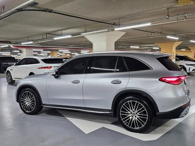 MERCEDES-BENZ GLC - 8