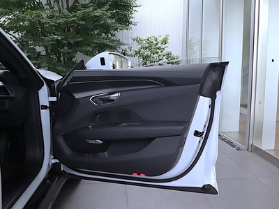 صورة مصغرة 26 لـ 2024 AUDI E-TRON GT QUATTRO