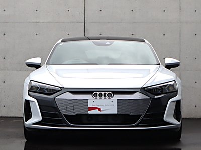 صورة مصغرة 12 لـ 2024 AUDI E-TRON GT QUATTRO