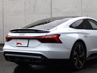 صورة مصغرة 14 لـ 2024 AUDI E-TRON GT QUATTRO