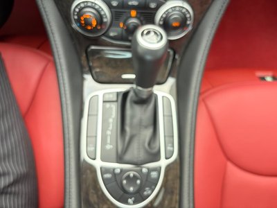 2005 Mercedes-BENZ SL thumbnail 32